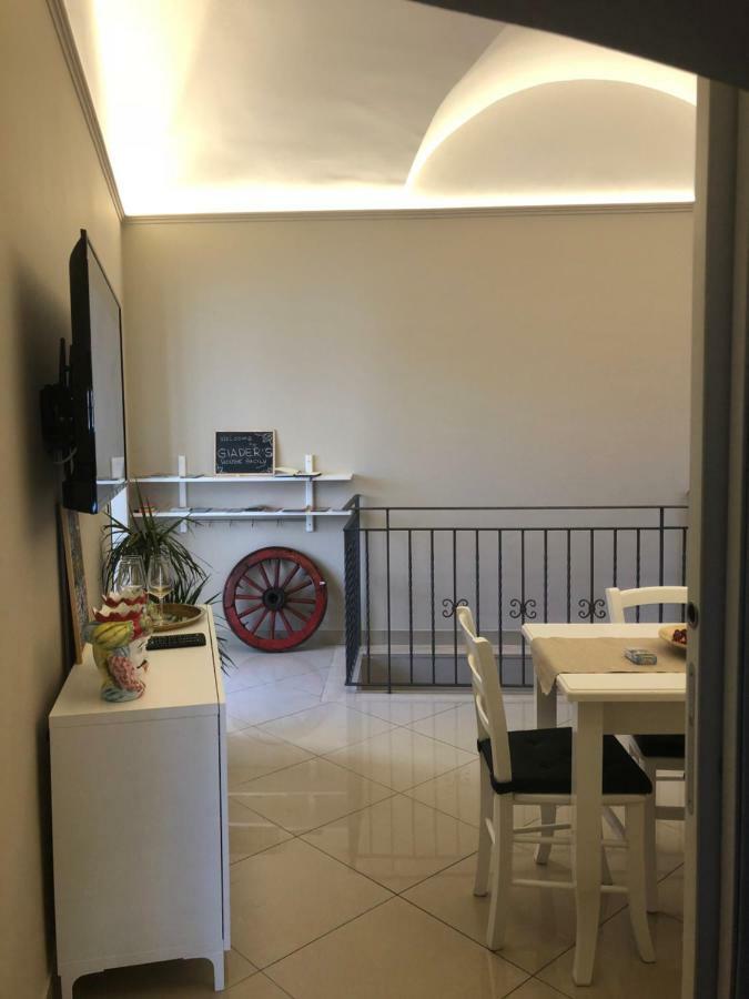 Ferienwohnung Giader'S House - Free Parking CTA Exterior foto